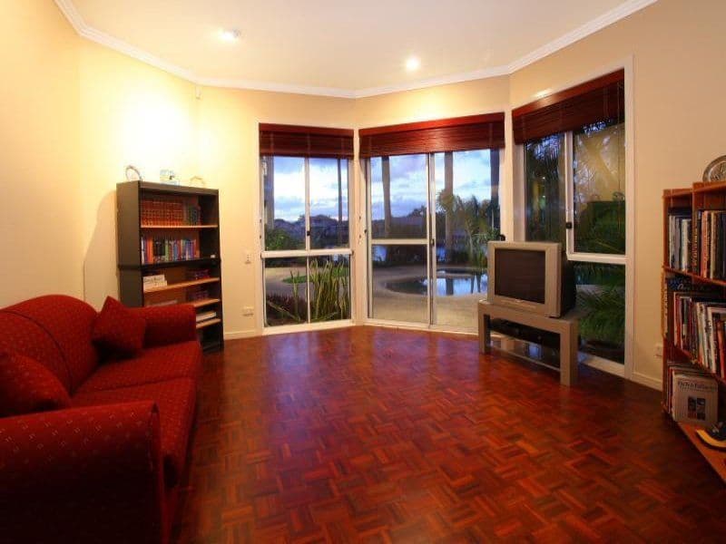 21 Tortuga Place, CLEAR ISLAND WATERS QLD 4226, Clear Island Waters - Thumbnail 5