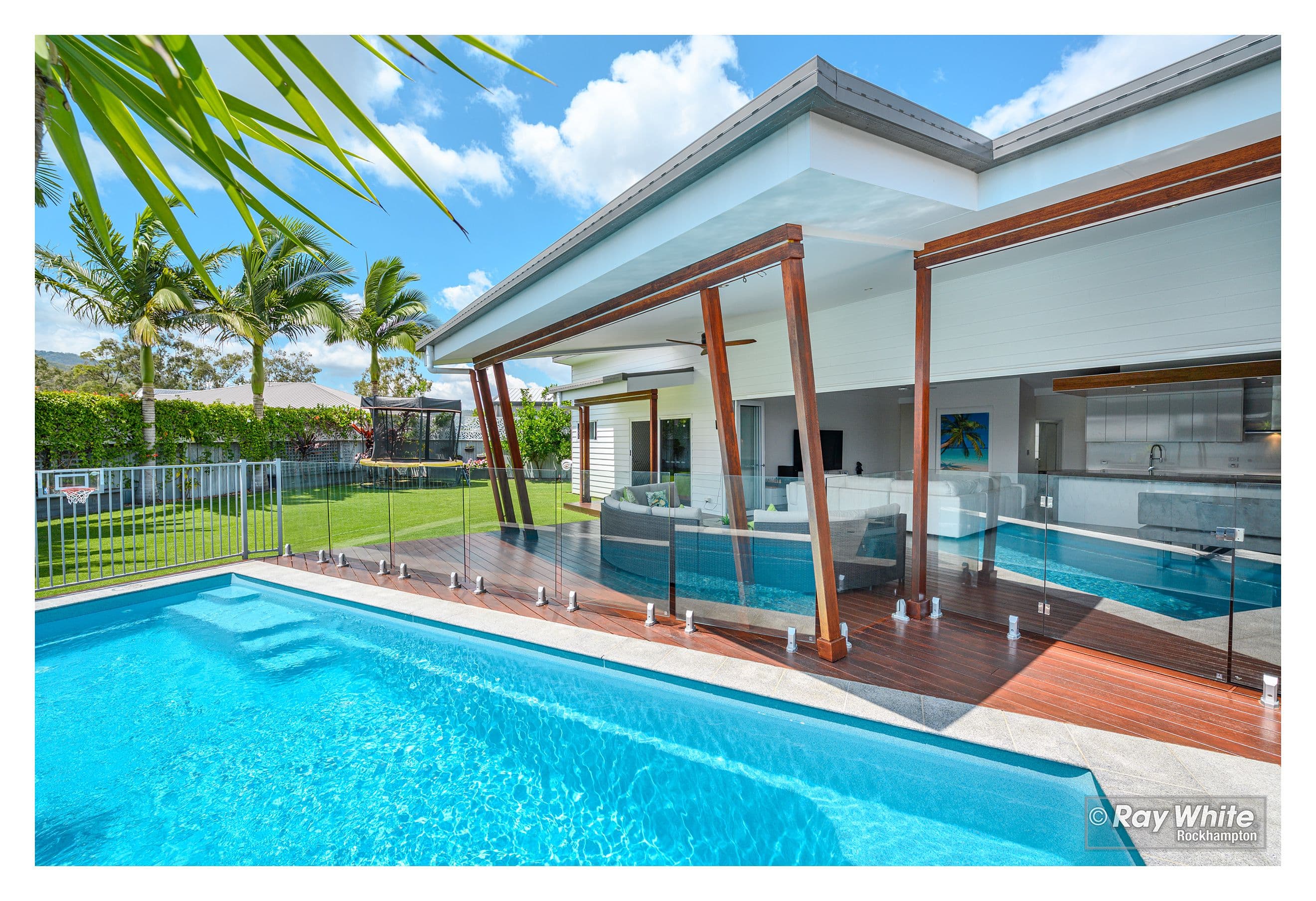 10 Waratah Court, Norman Gardens QLD 4701, Norman Gardens - Thumbnail 2
