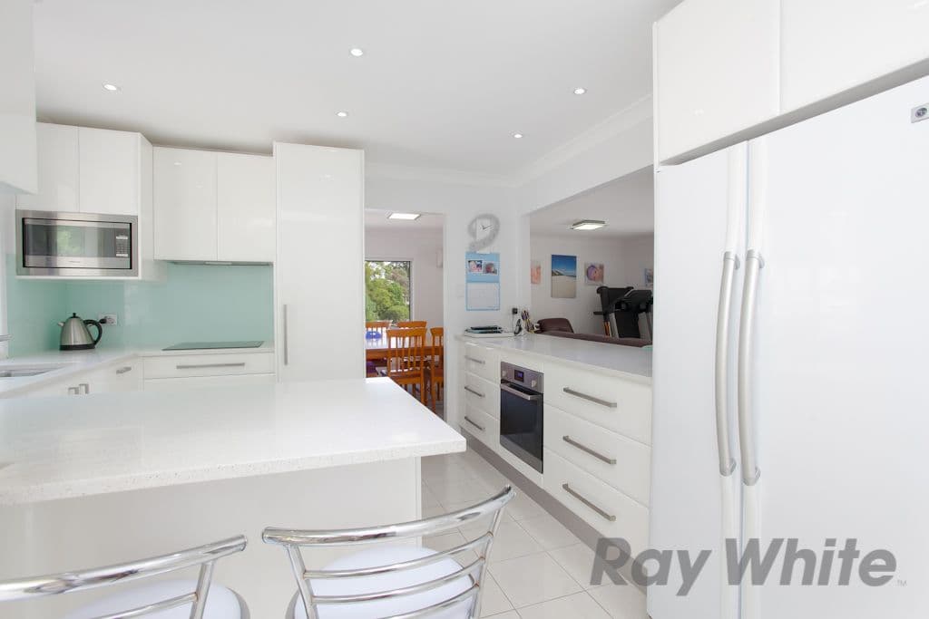 34 Invermore Close, WALLSEND NSW 2287, Wallsend - Thumbnail 3