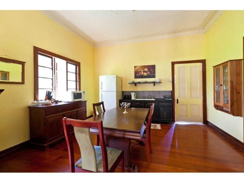 18 Yara Street, Russell Island QLD 4184, Russell Island - Thumbnail 2