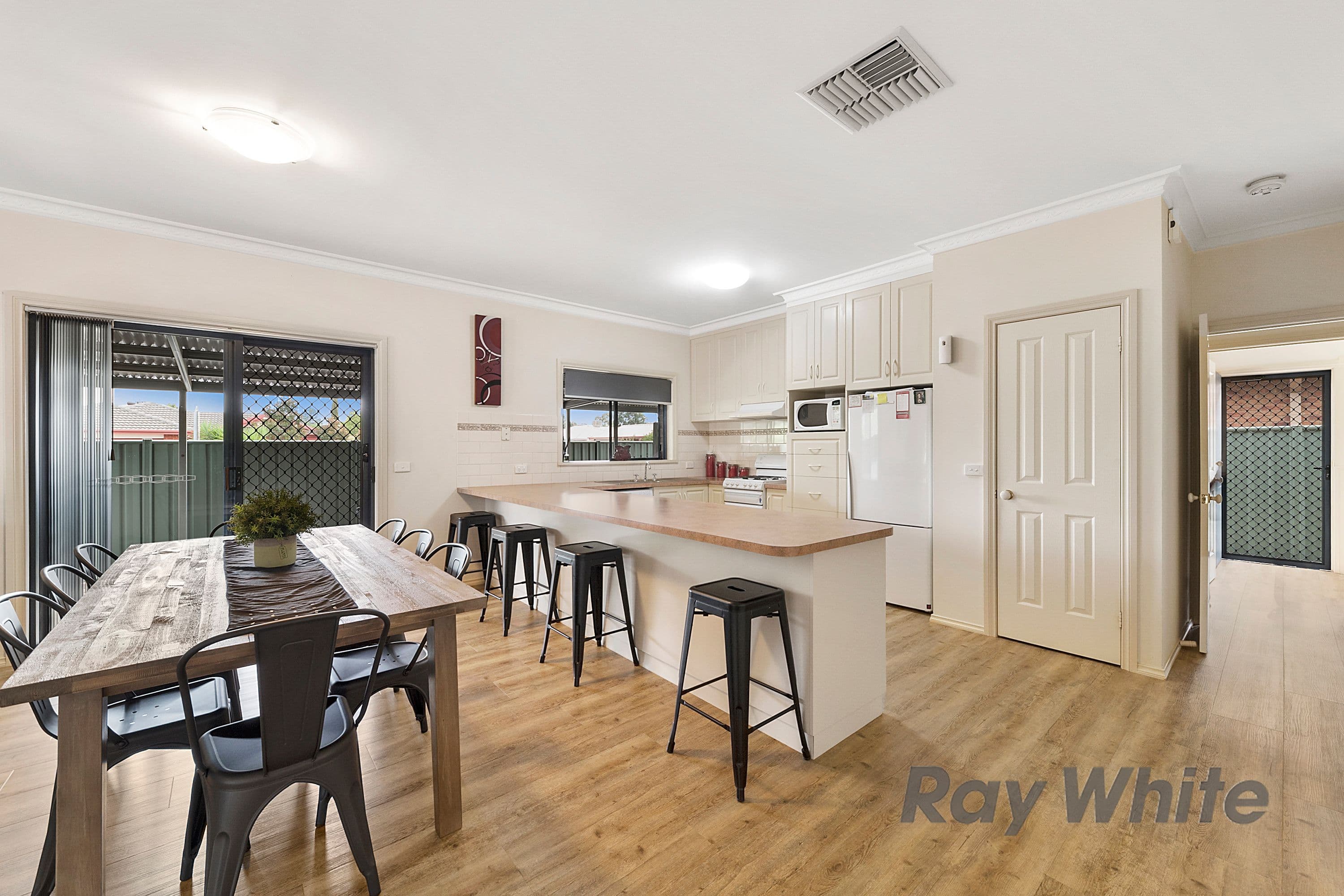 1 Monash Drive, Benalla VIC 3672, Benalla - Thumbnail 3