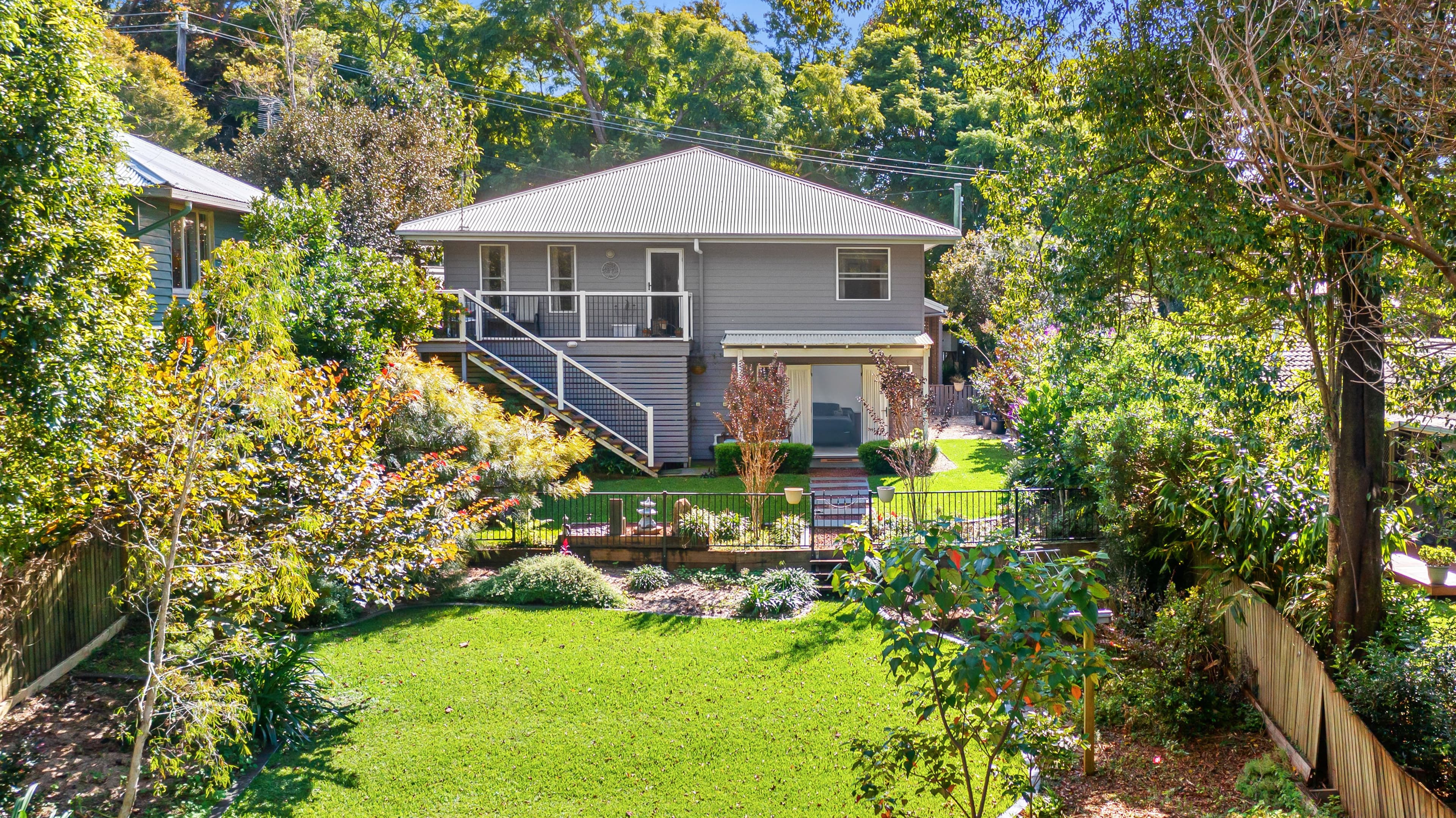 11 Beechmont Avenue, Tamborine Mountain QLD 4272, Tamborine Mountain - Thumbnail 2