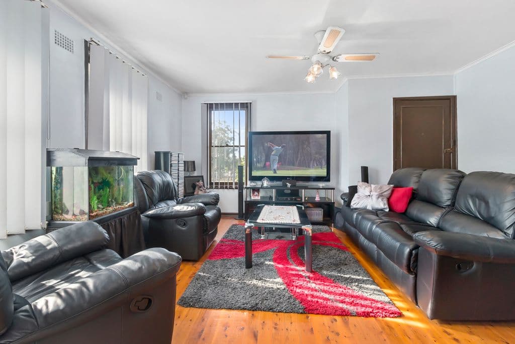 66 Cartwright Avenue, Miller - Thumbnail 2