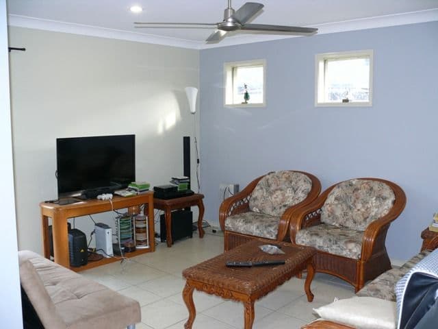 17 Monarch Avenue, UPPER COOMERA QLD 4209, Upper Coomera - Thumbnail 4