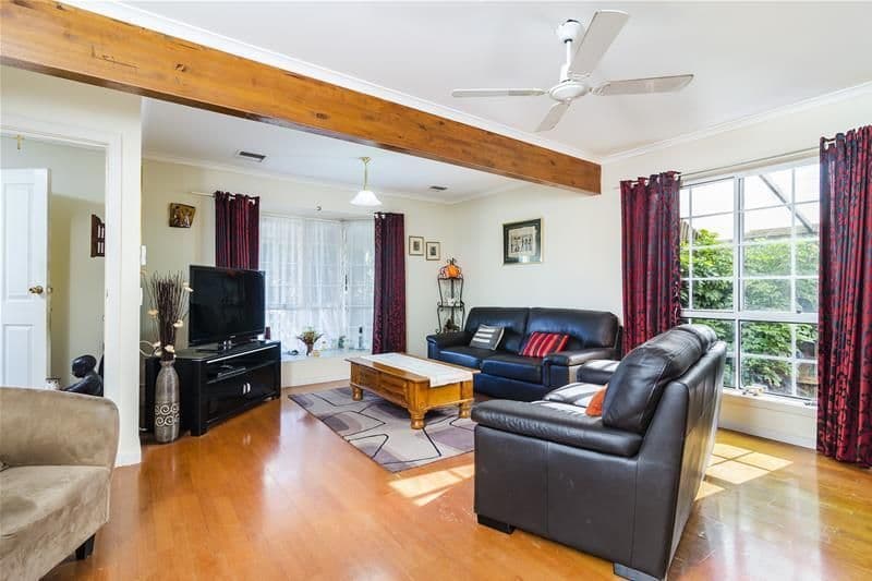 20 Queensbury Way, WERRIBEE VIC 3030, Werribee - Thumbnail 3