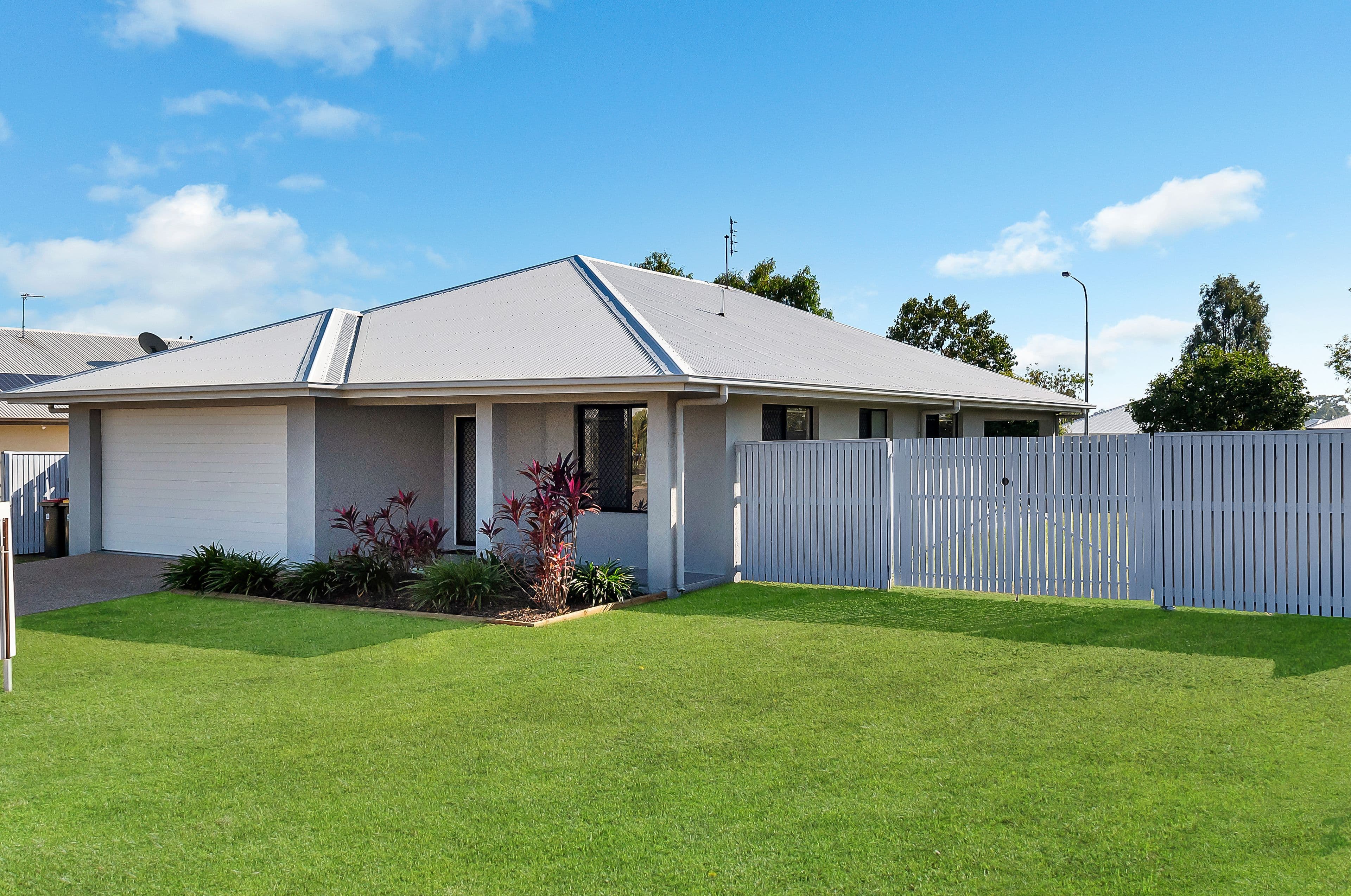 2 Filmoy Place, Bushland Beach QLD 4818, Bushland Beach - Thumbnail 2