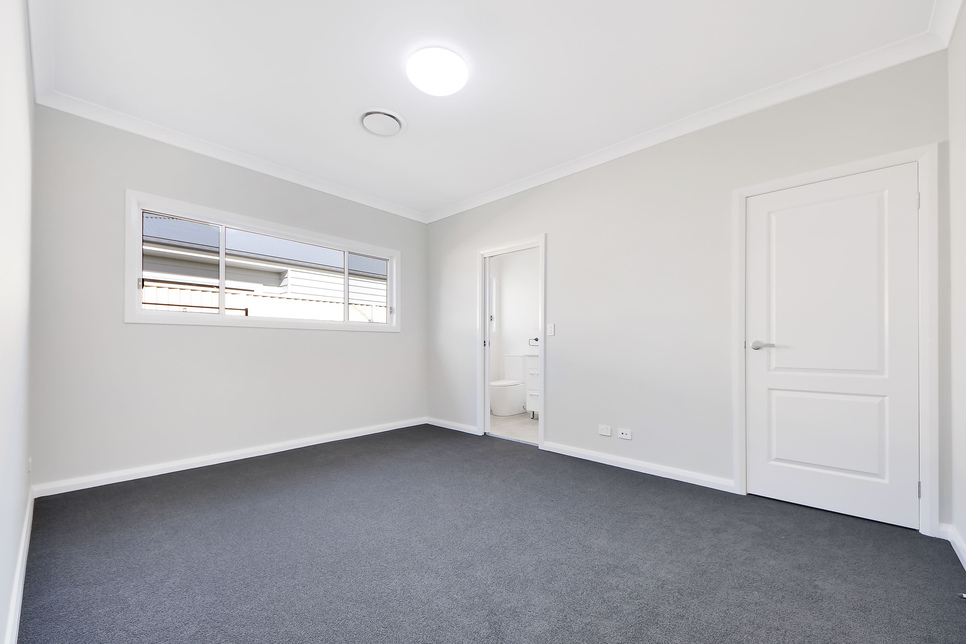 34 Thirlmere Way, Tahmoor - Thumbnail 6