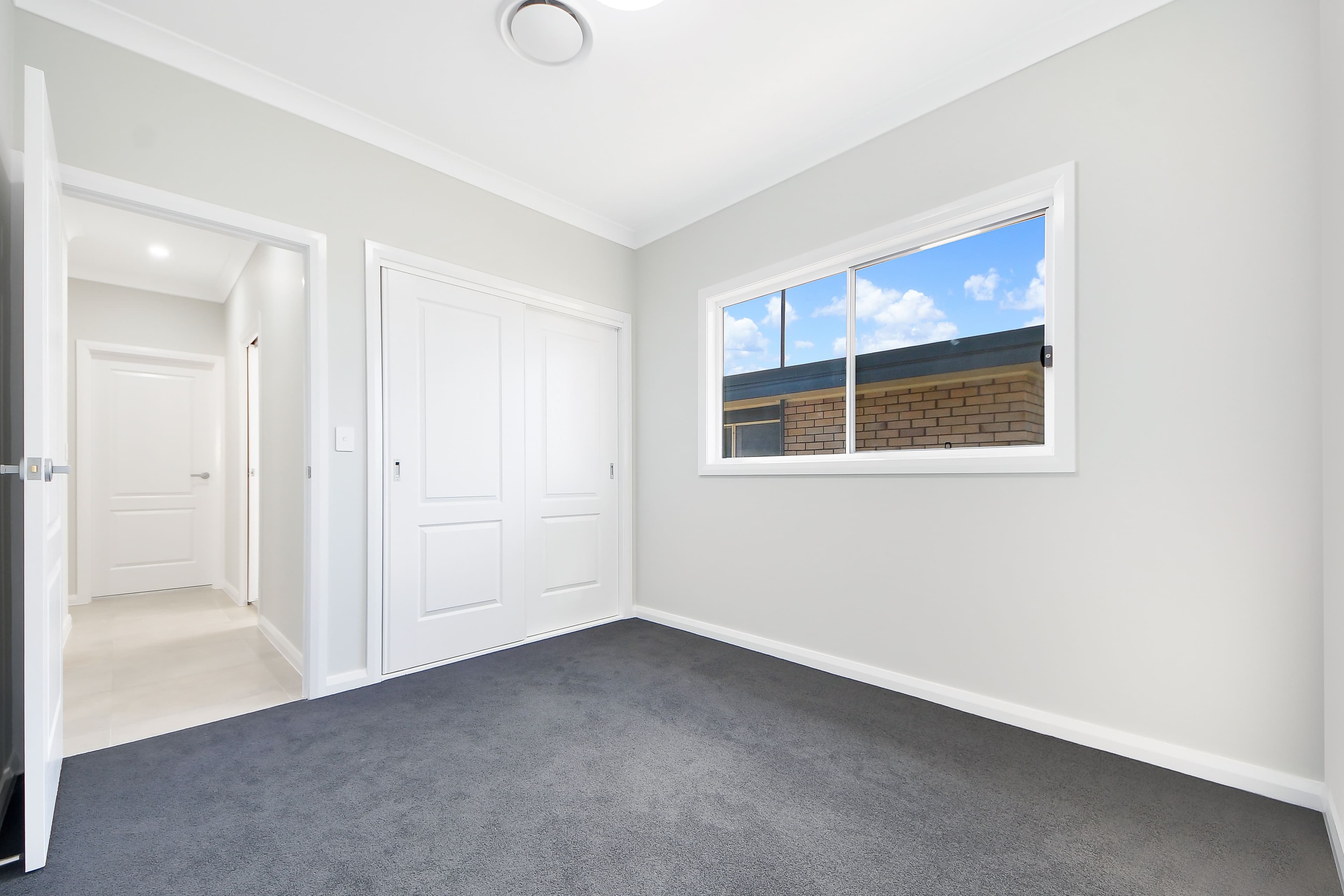 34 Thirlmere Way, Tahmoor - Thumbnail 8