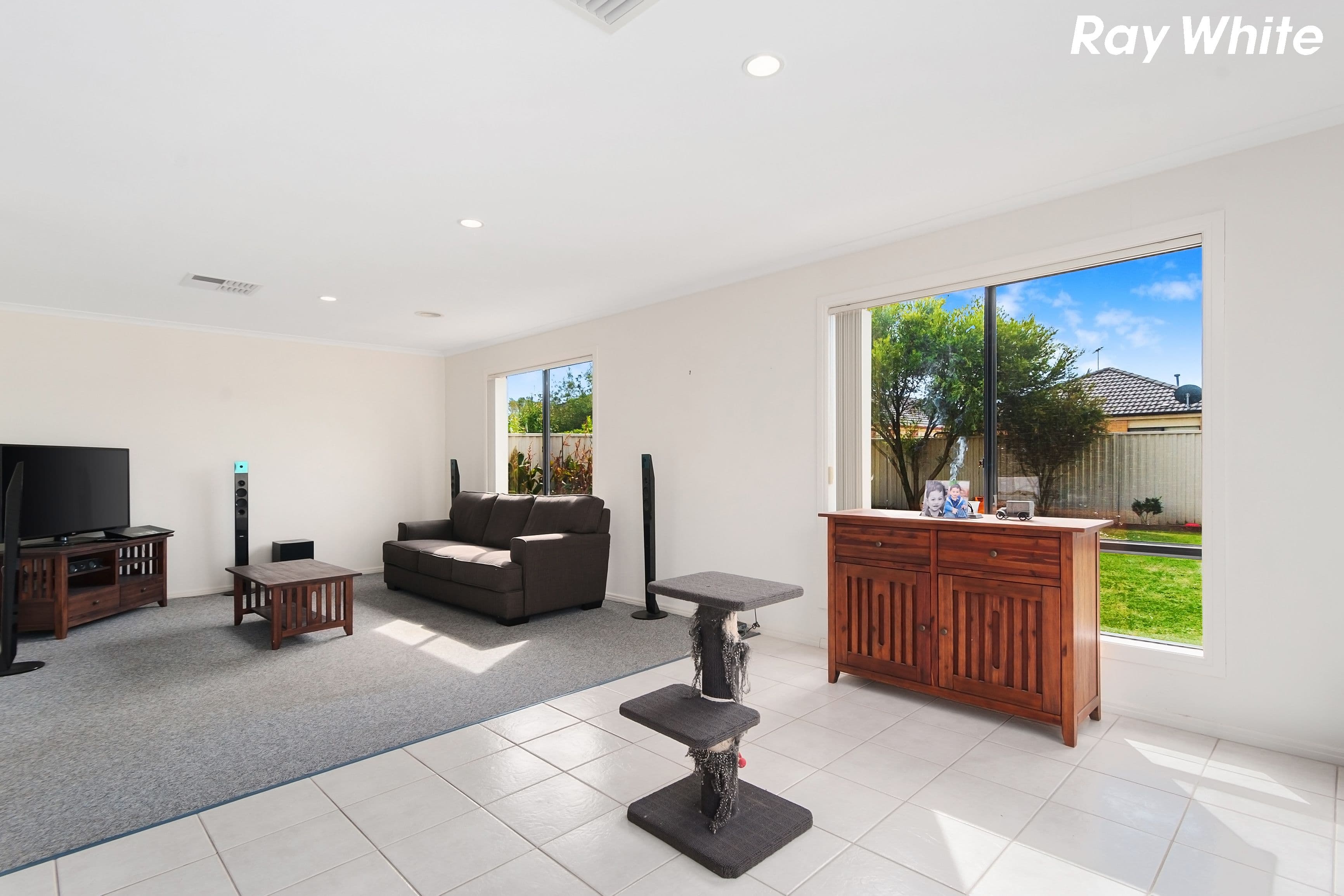 12 Genoa Grove, Pakenham VIC 3810, Pakenham - Thumbnail 3