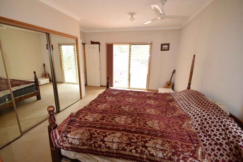 131 HIGHLAND Street, Esk QLD 4312, Esk - Thumbnail 4