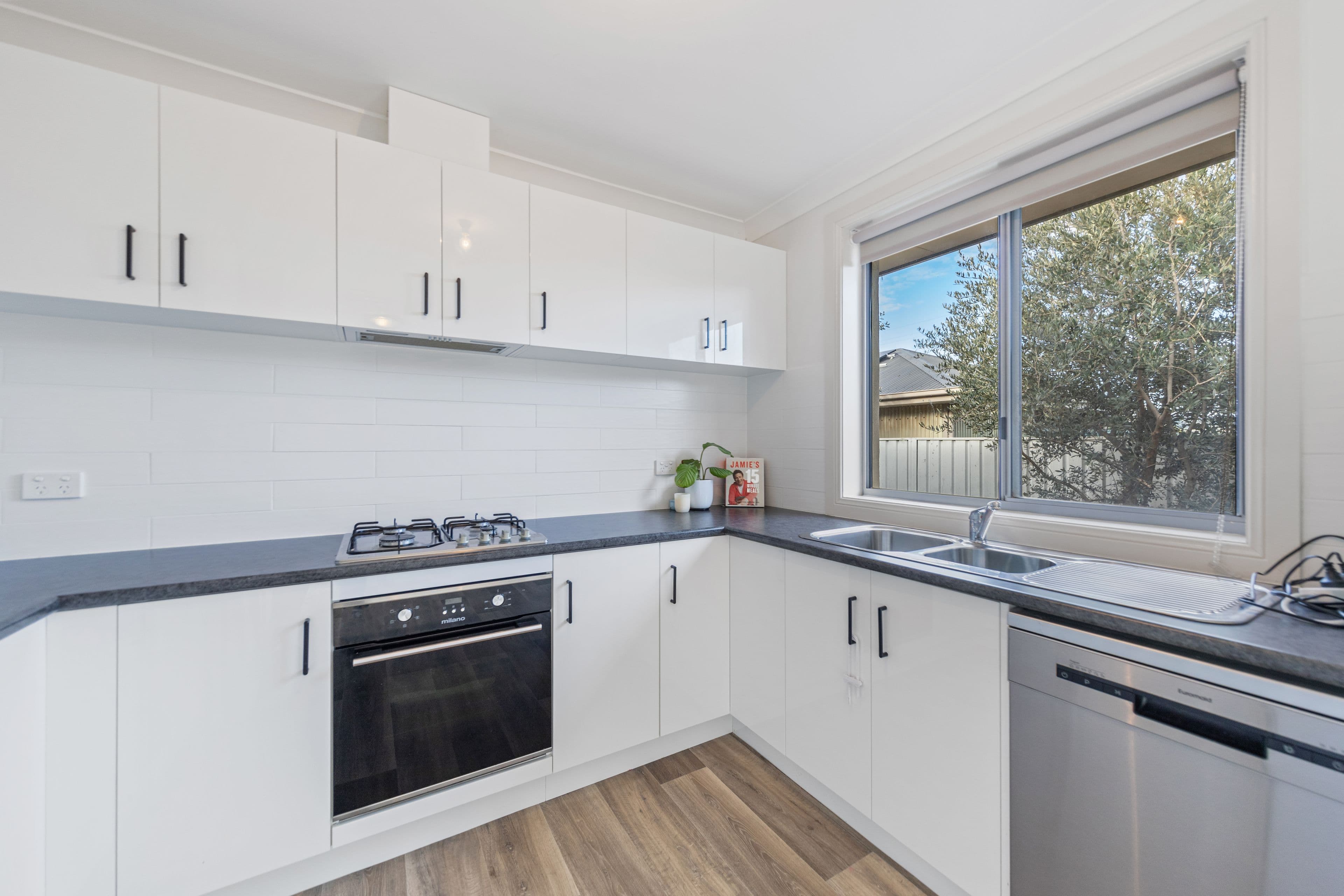 8D Peerless Road, Munno Para West SA 5115, Munno Para West - Thumbnail 7