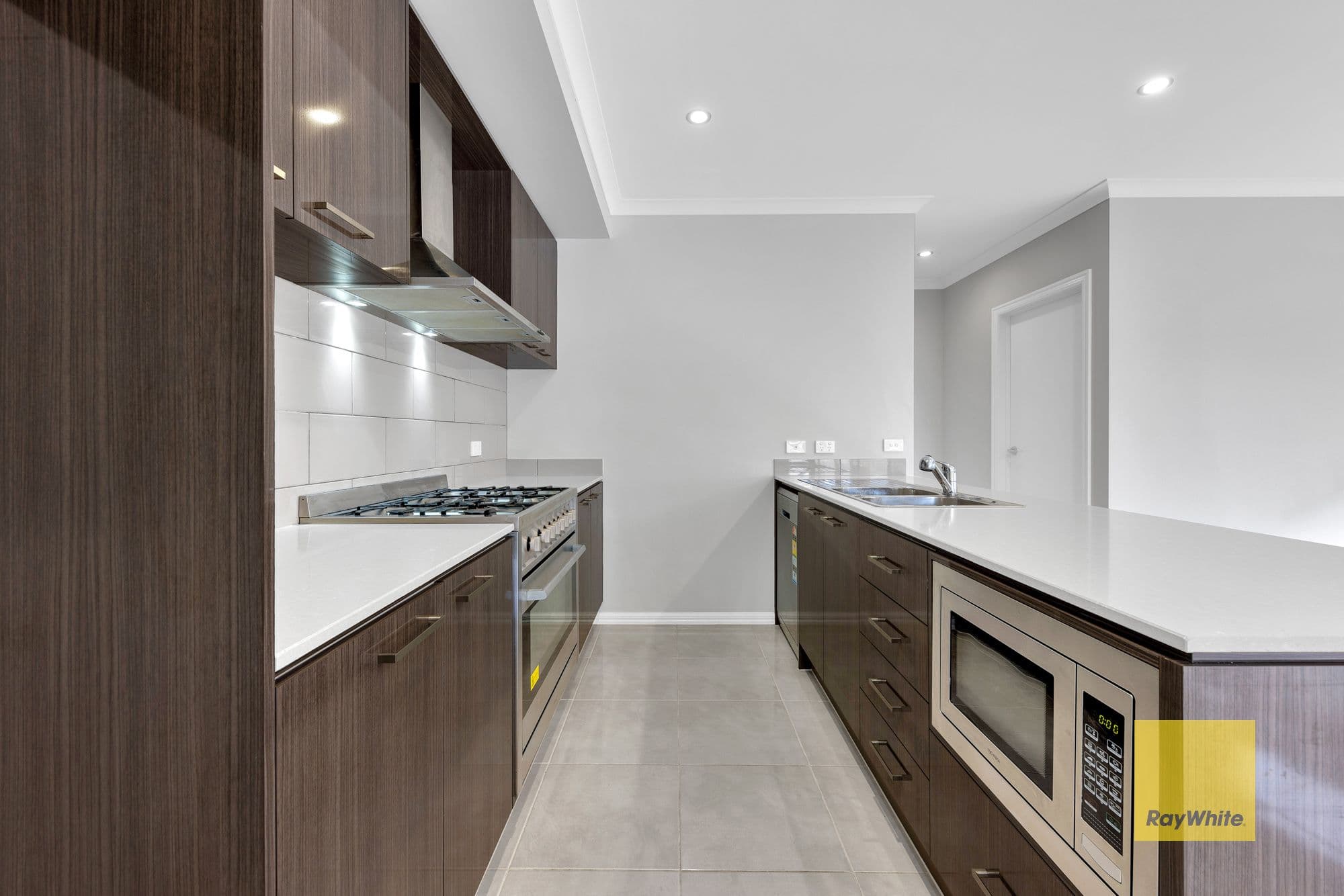 65 Goldeneye Circuit, Werribee VIC 3030, Werribee - Thumbnail 7