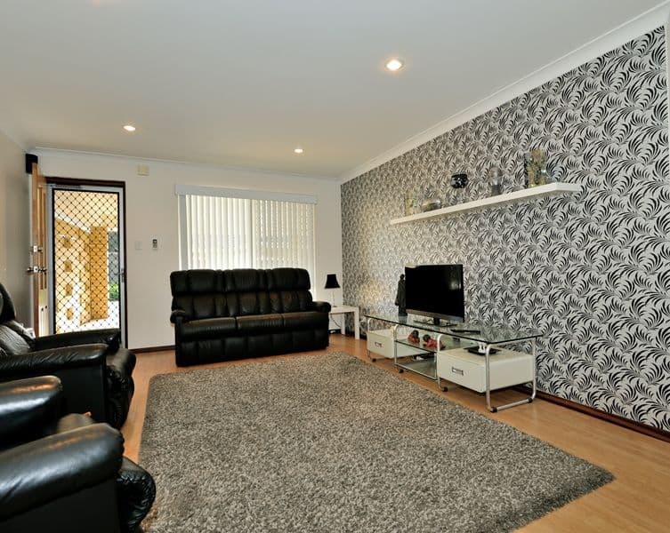 11 Louise Street, ROCKINGHAM WA 6168, Rockingham - Thumbnail 2