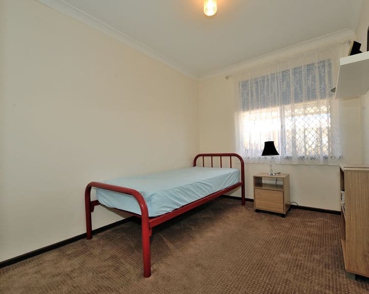 11 Louise Street, ROCKINGHAM WA 6168, Rockingham - Thumbnail 6