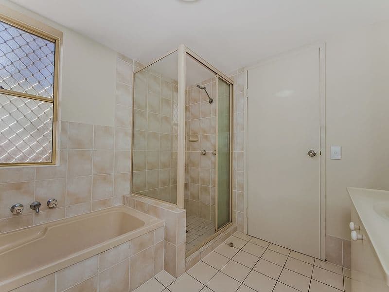 35 Huth Street, LABRADOR QLD 4215, Labrador - Thumbnail 7