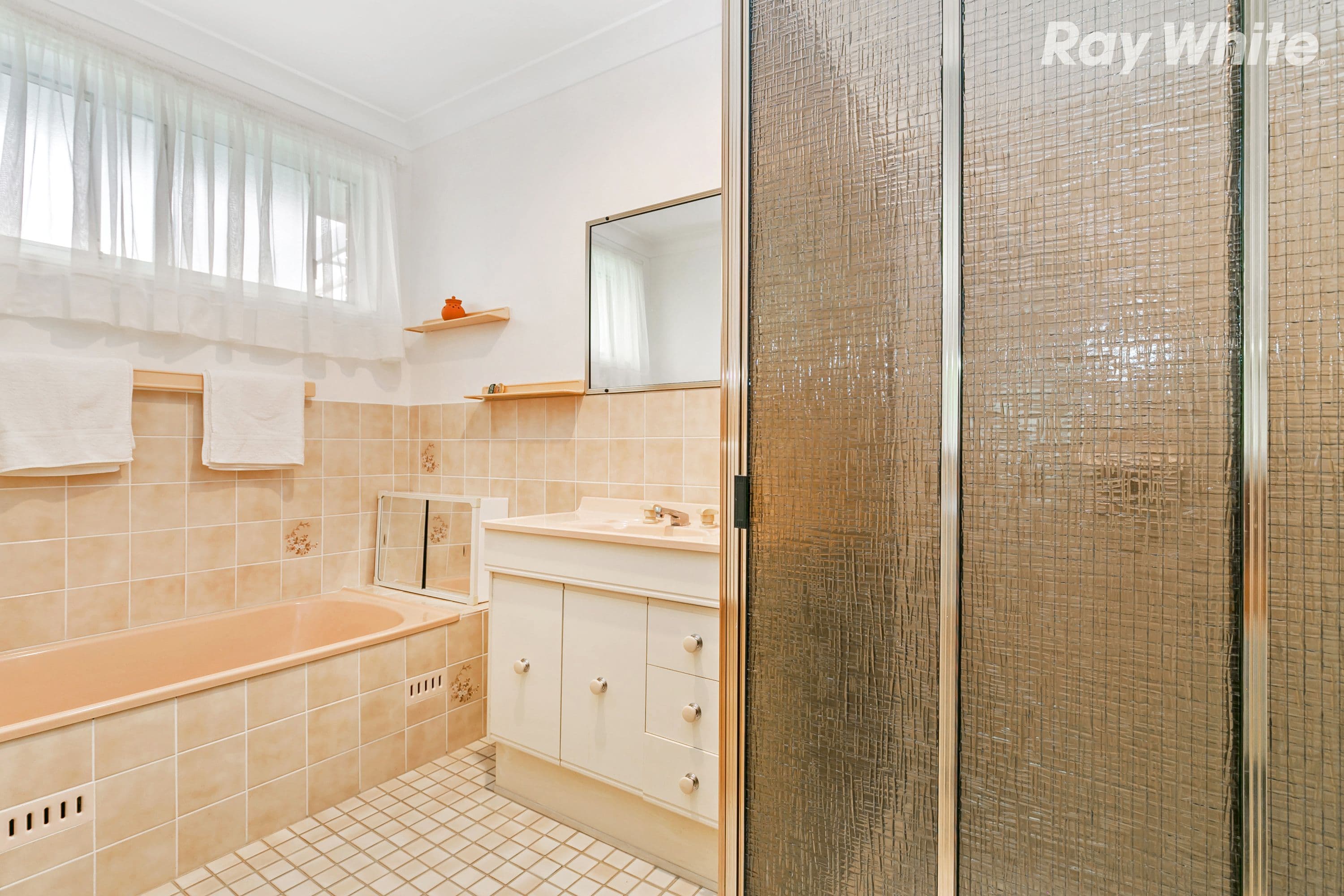 13 Frederick Goddard Close, Saratoga - Thumbnail 7