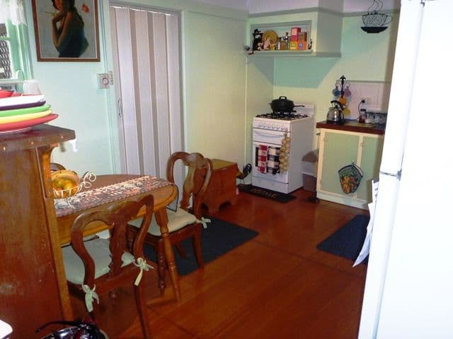 21 Tehan Street, SEYMOUR VIC 3660, Seymour - Thumbnail 3