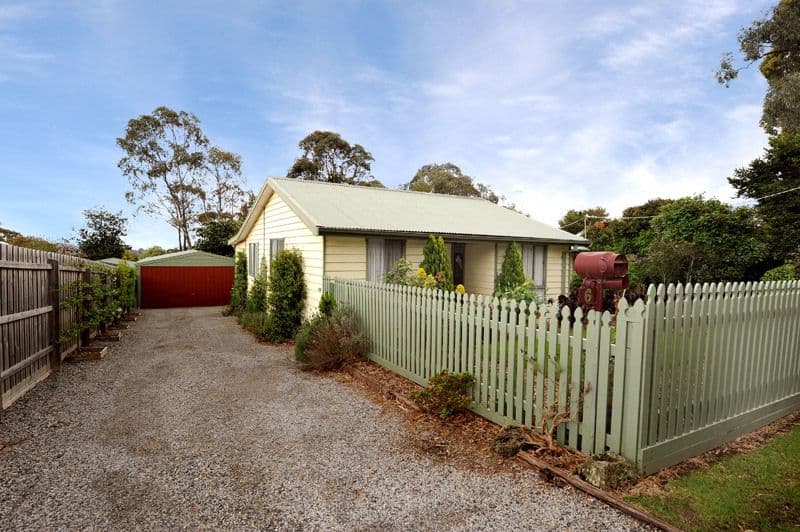 6 Moore Street, FERNTREE GULLY VIC 3156, Ferntree Gully - Thumbnail 2