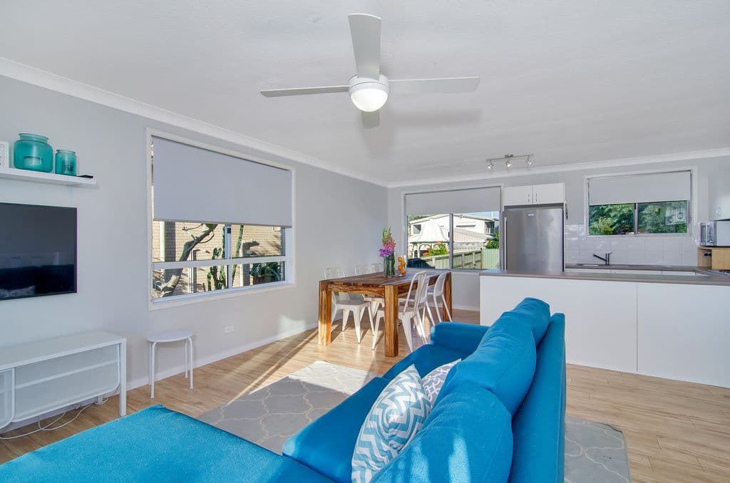 14 Cabarita Avenue, TUGUN QLD 4224, Tugun - Thumbnail 2