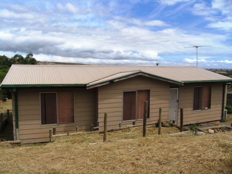 18 Triangle Court, NOARLUNGA DOWNS SA 5168, Noarlunga Downs - Thumbnail 2