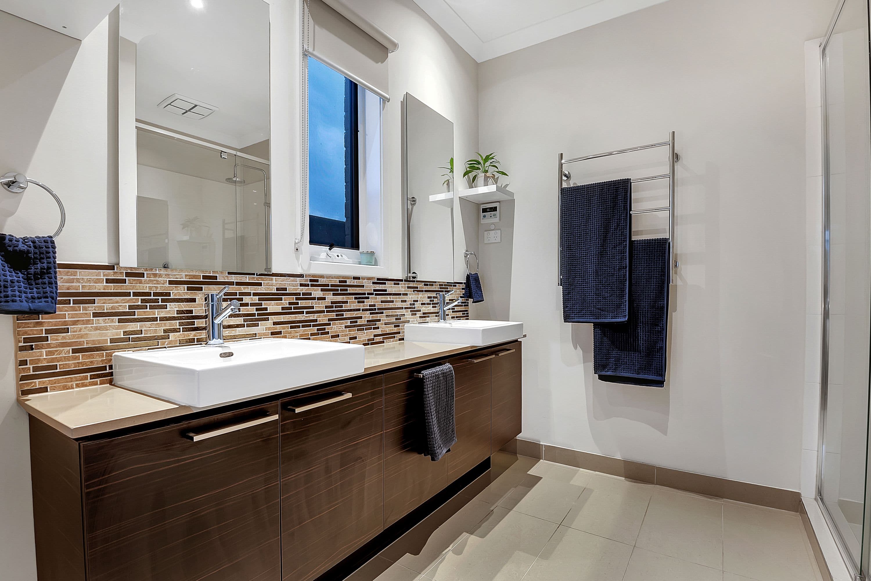 11 Riberry Street, Craigieburn VIC 3064, Craigieburn - Thumbnail 3