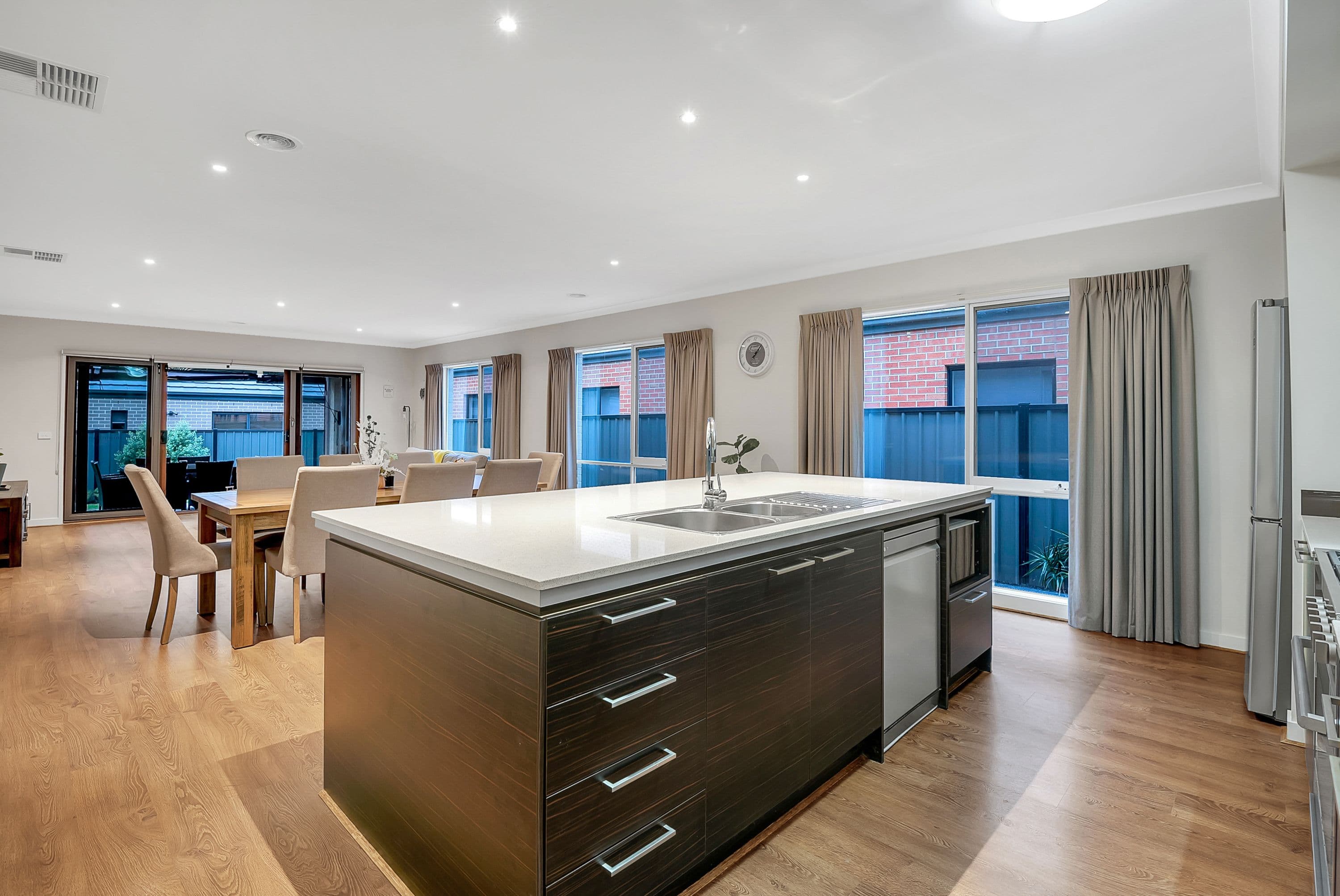 11 Riberry Street, Craigieburn VIC 3064, Craigieburn - Thumbnail 5