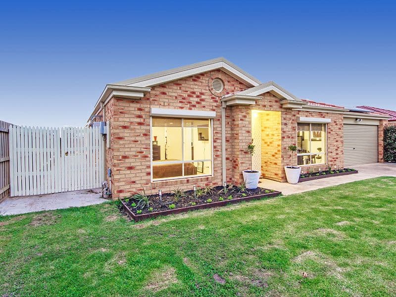 62 Cuthbert Avenue, TRUGANINA VIC 3029, Truganina - Thumbnail 2