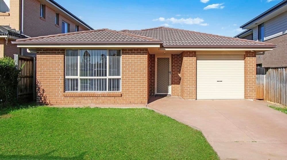 69 Sarah Hollands Drive, Carnes Hill NSW 2171, Carnes Hill - Image 1