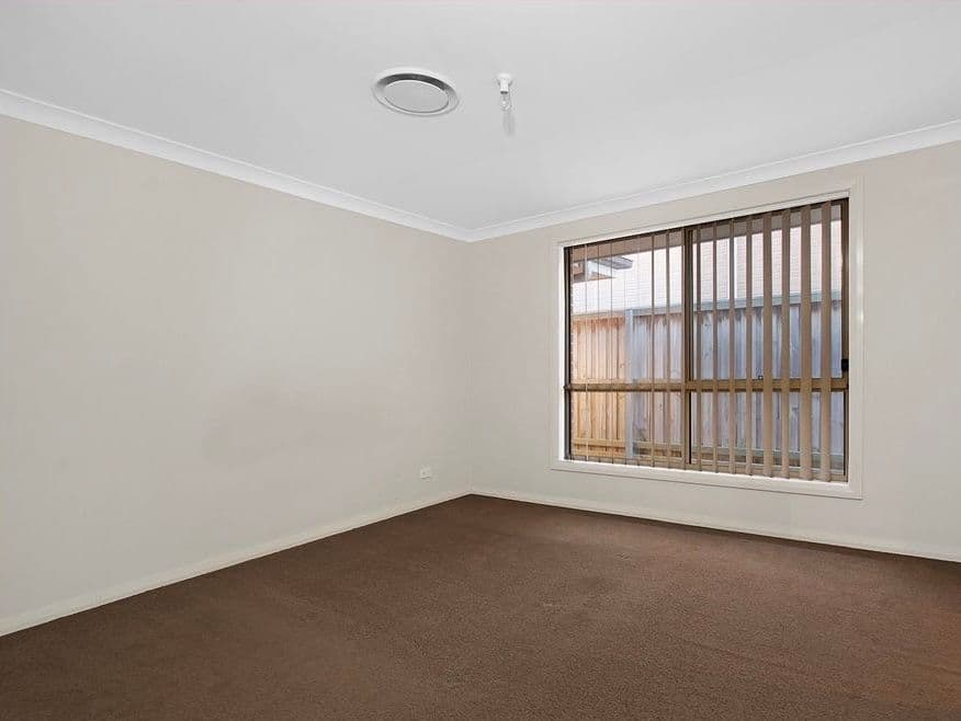 69 Sarah Hollands Drive, Carnes Hill NSW 2171, Carnes Hill - Thumbnail 6