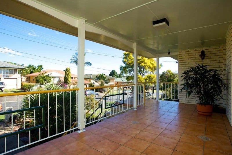 27 Nagle Street, UPPER MOUNT GRAVATT QLD 4122, Upper Mount Gravatt - Thumbnail 2