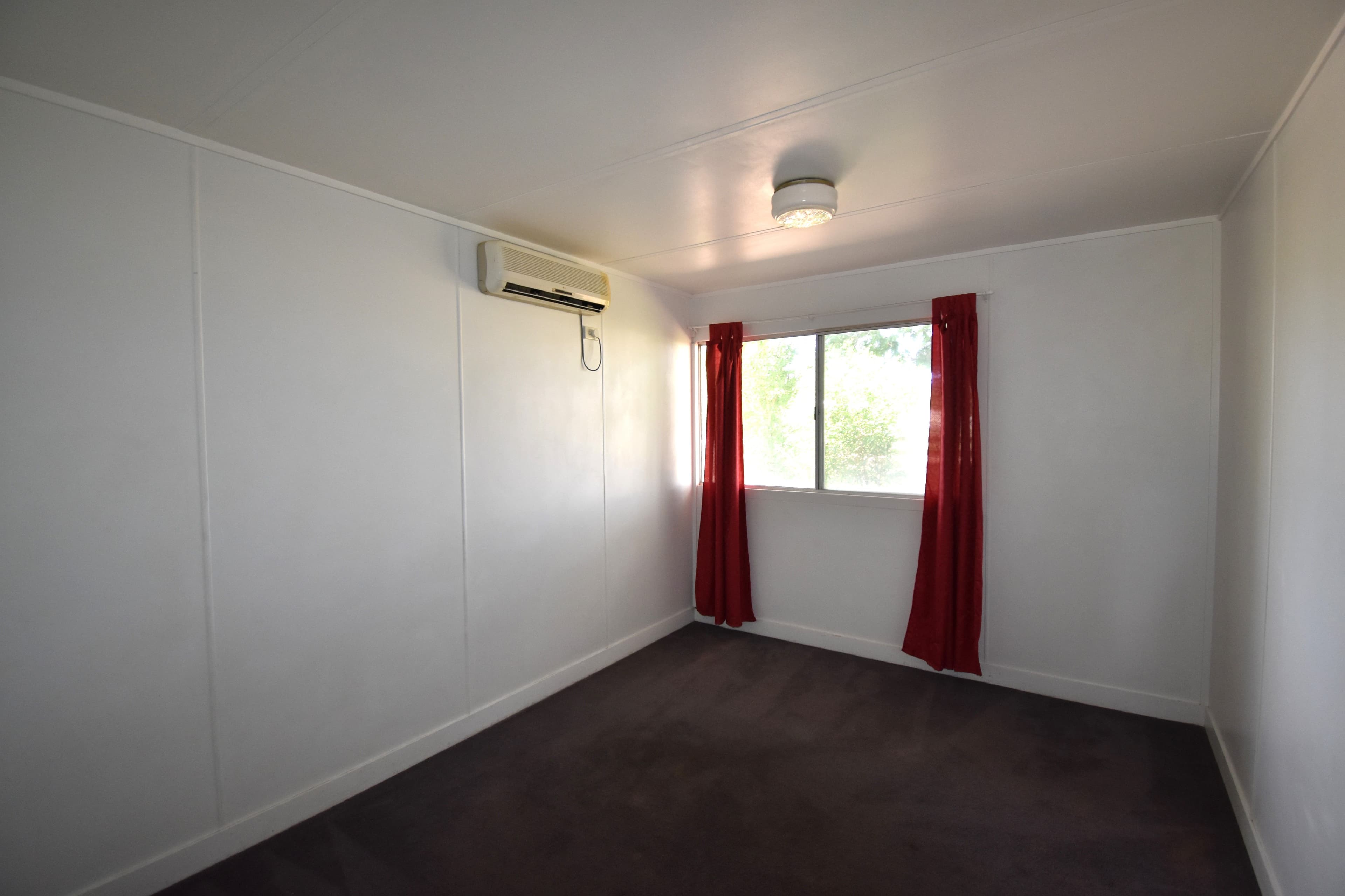 52 Willow Street, Barcaldine QLD 4725, Barcaldine - Thumbnail 8