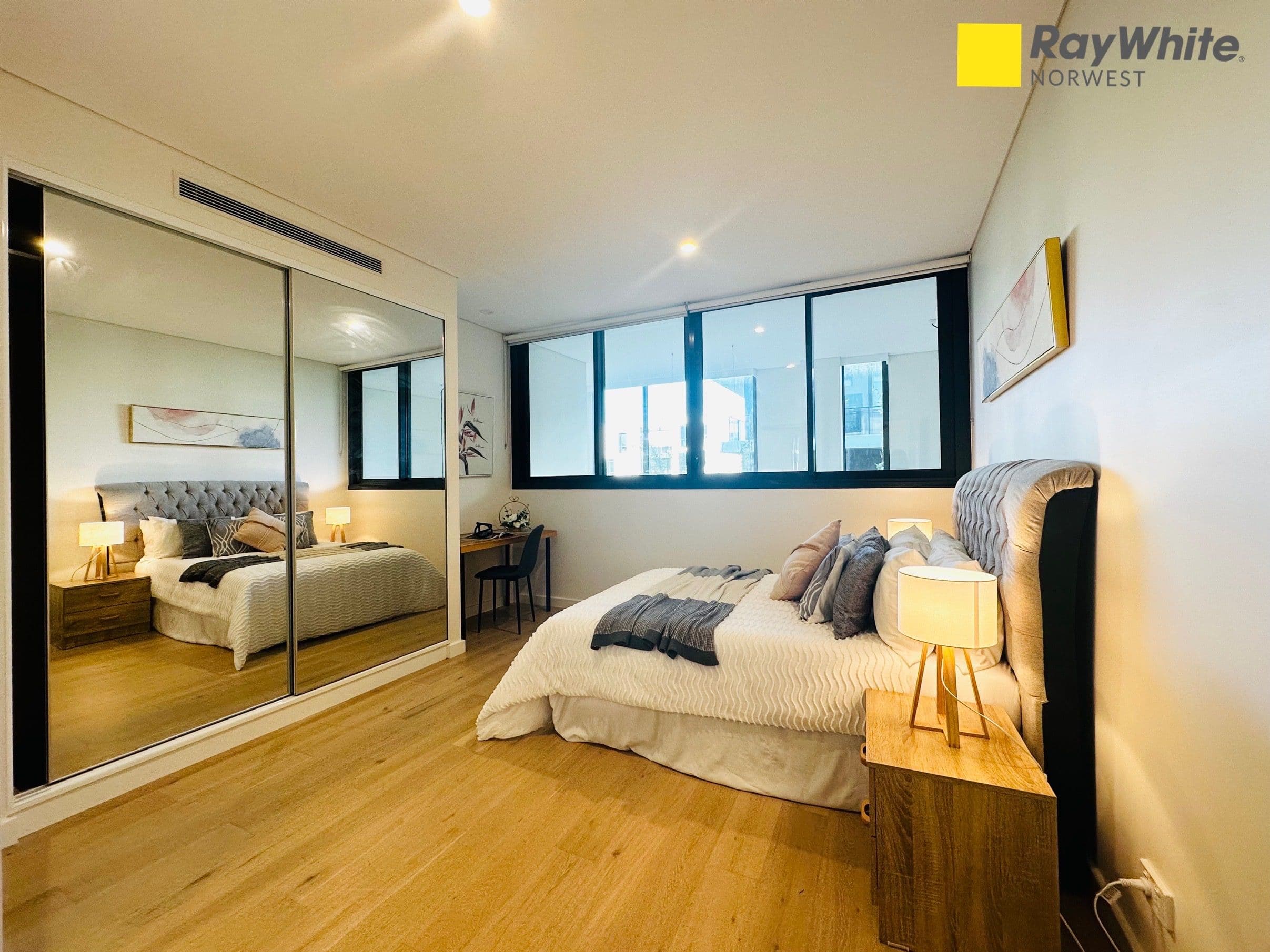 2 Burrendong Crescent, Rouse Hill NSW 2155, Rouse Hill - Thumbnail 5