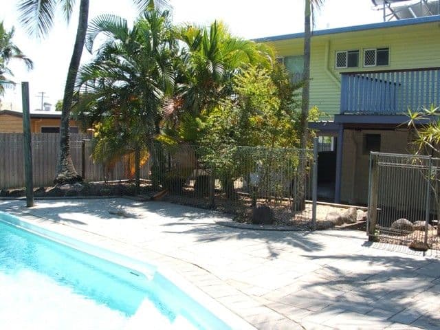 13 Scawfell Avenue, SLADE POINT QLD 4740, Slade Point - Thumbnail 3