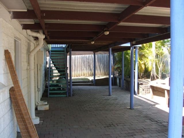 13 Scawfell Avenue, SLADE POINT QLD 4740, Slade Point - Thumbnail 5
