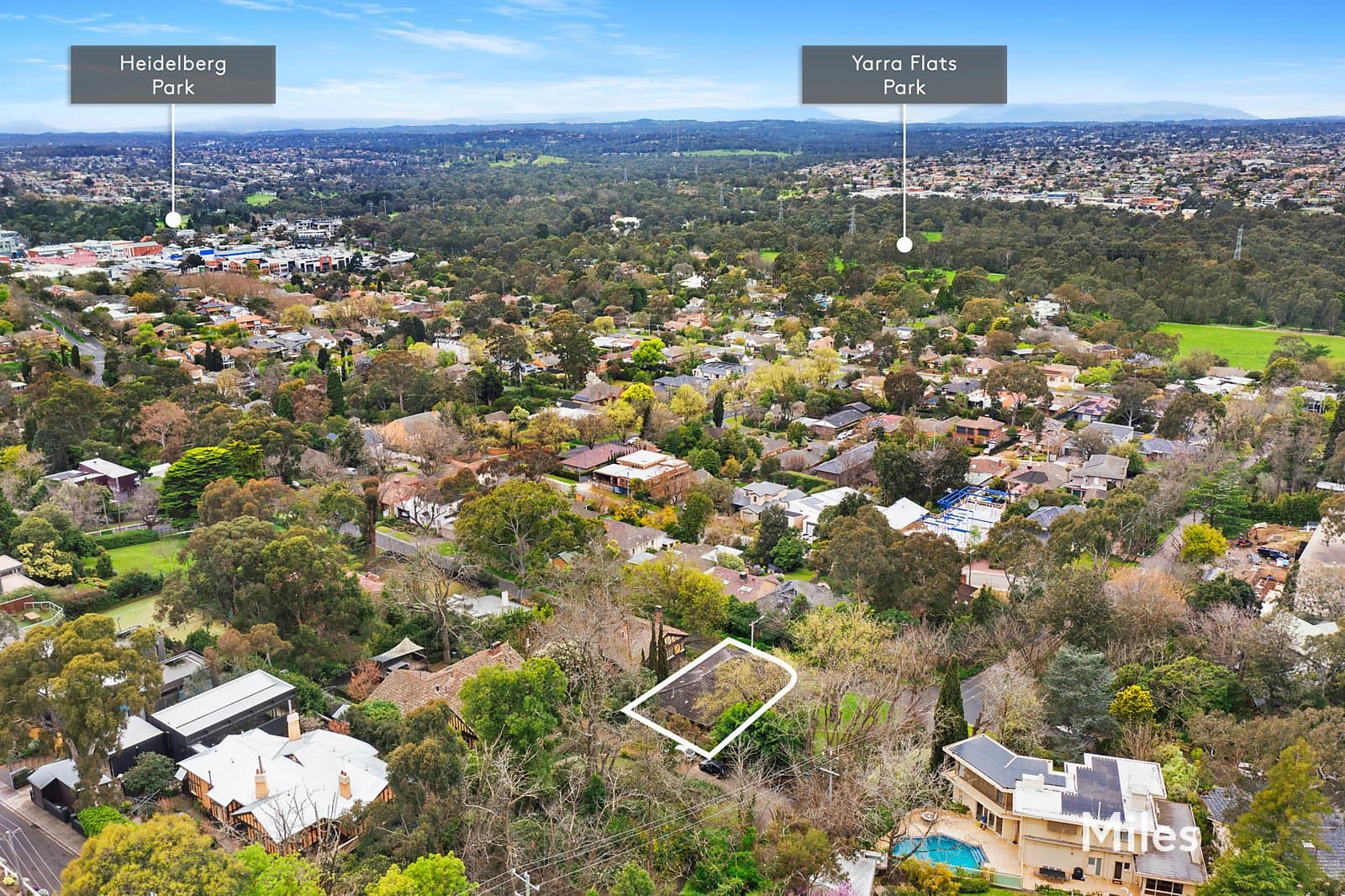28 The Eyrie , Eaglemont, Eaglemont - Thumbnail 2