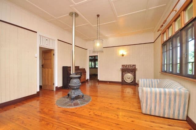 21 Wingarra Street, YEERONGPILLY QLD 4105, Yeerongpilly - Thumbnail 4