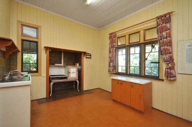 21 Wingarra Street, YEERONGPILLY QLD 4105, Yeerongpilly - Thumbnail 6