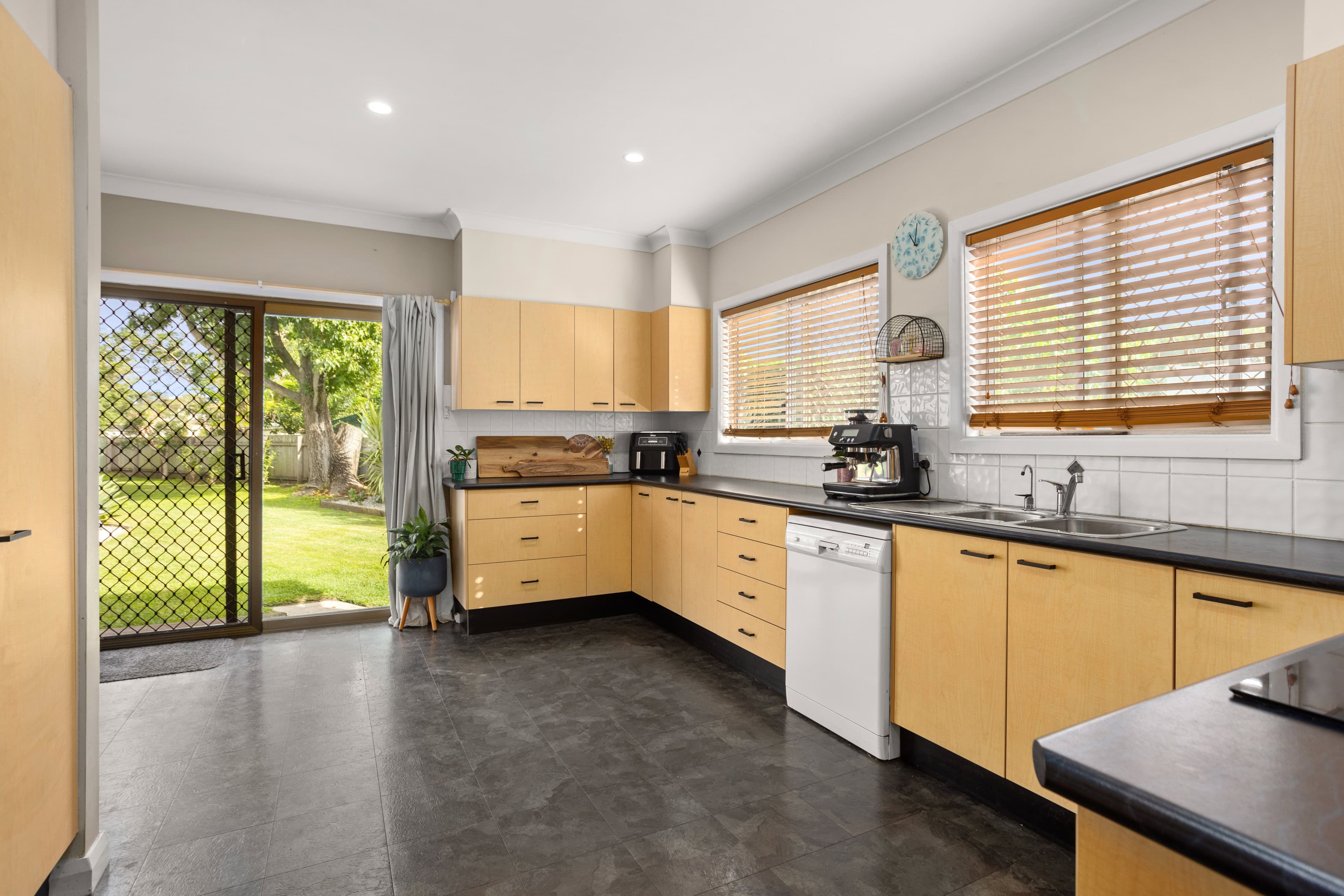 28 Wingham Road, Taree NSW 2430, Taree - Thumbnail 8