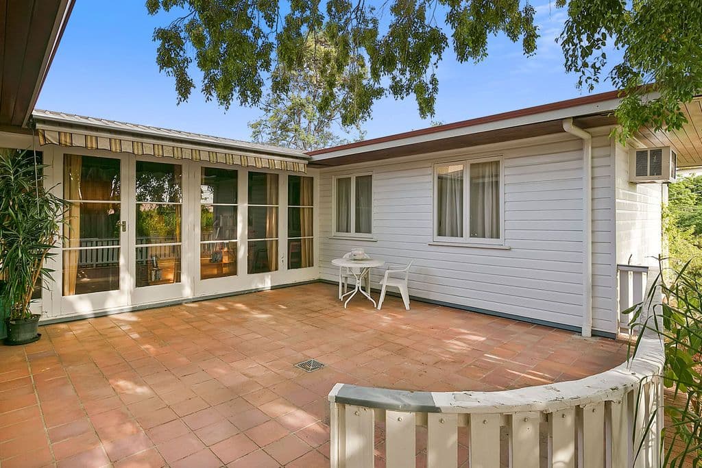 61 Milsom Street, Coorparoo QLD 4151, Coorparoo - Thumbnail 2