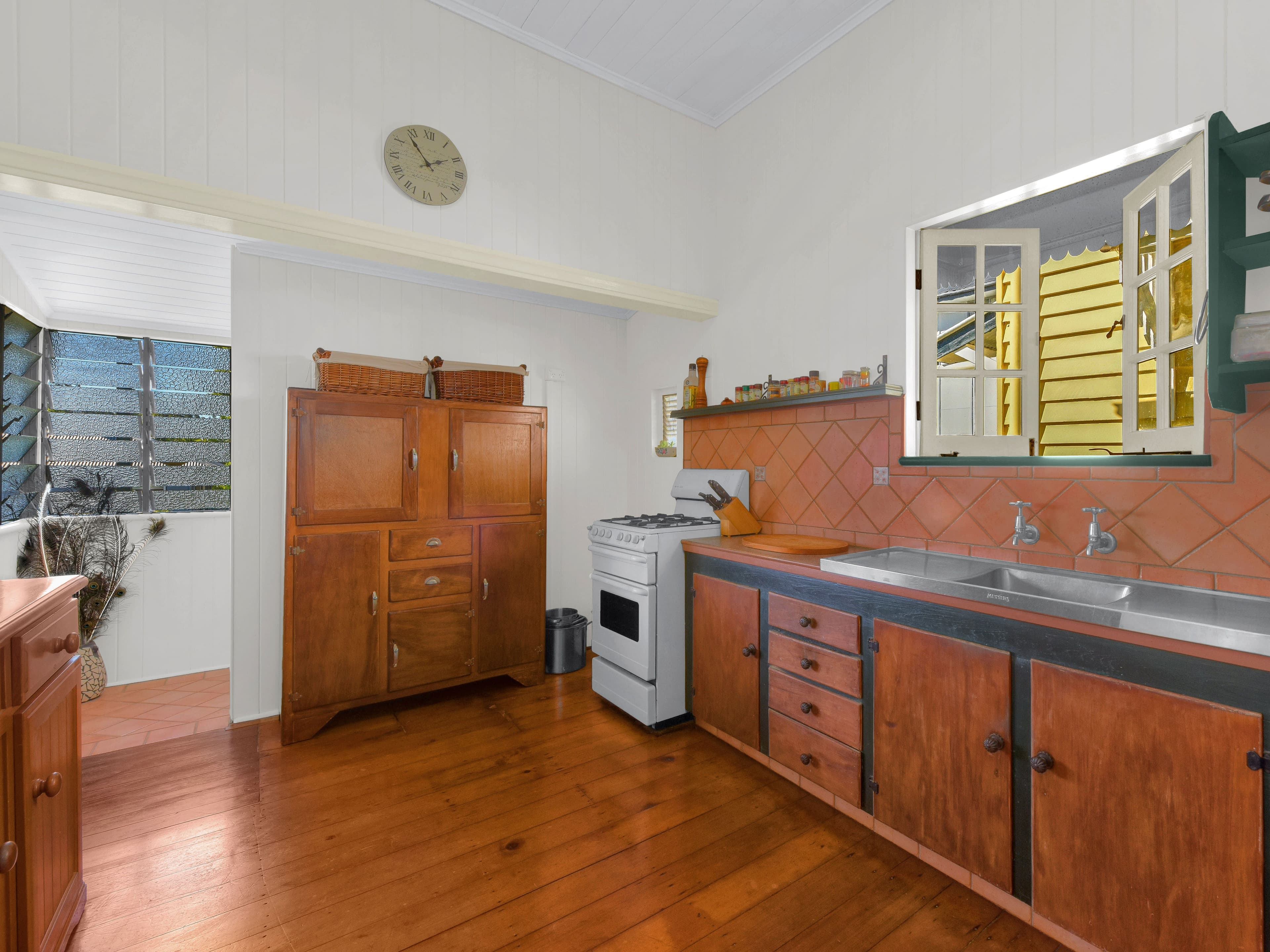 87 Beatrice Street, Bardon QLD 4065, Bardon - Thumbnail 8