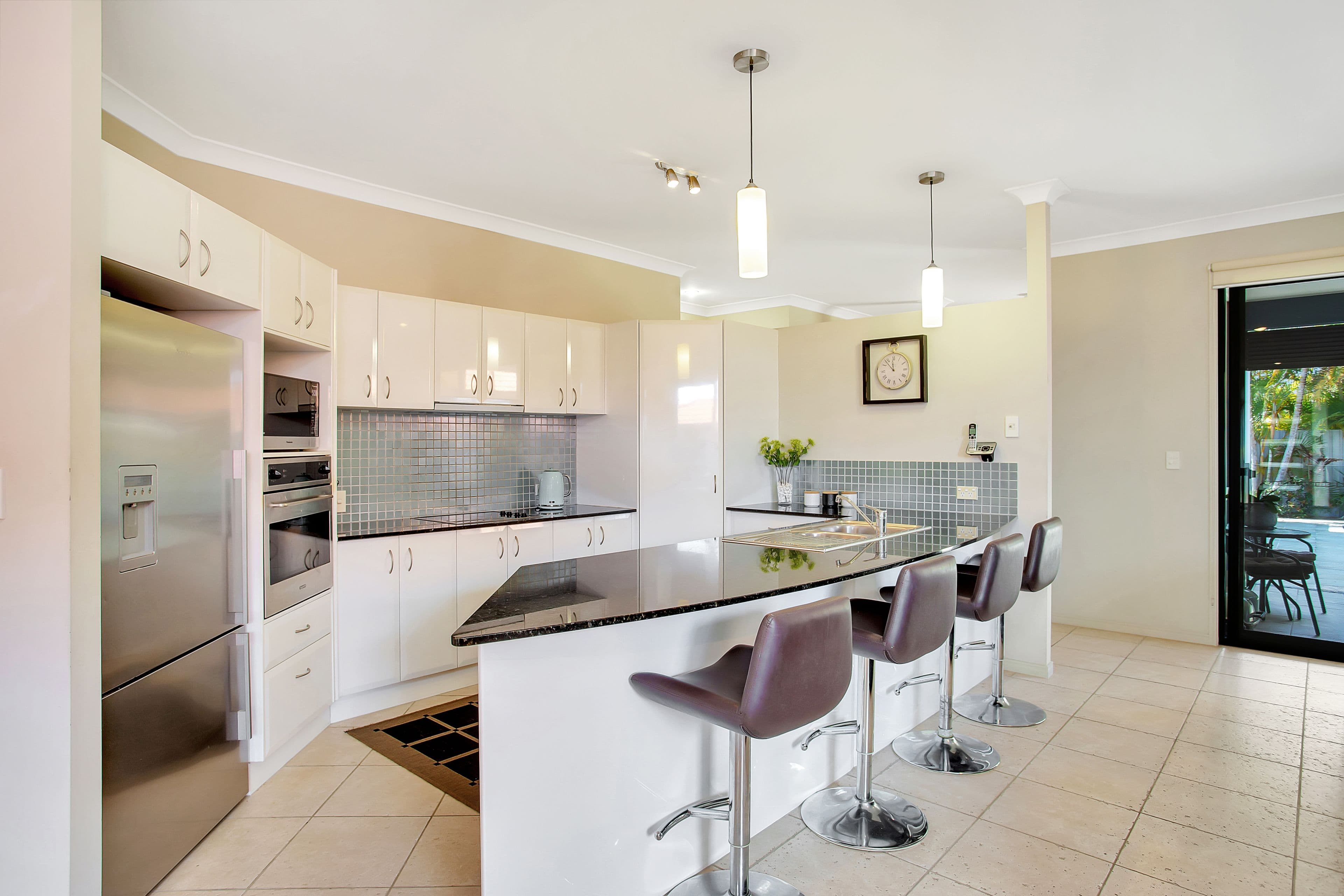 8 Montville Court, Varsity Lakes QLD 4227, Varsity Lakes - Thumbnail 2