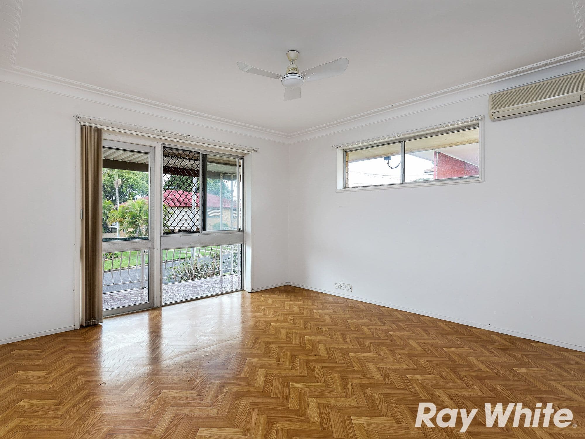 26 Fairlane Street, Chermside West QLD 4032, Chermside West - Thumbnail 2