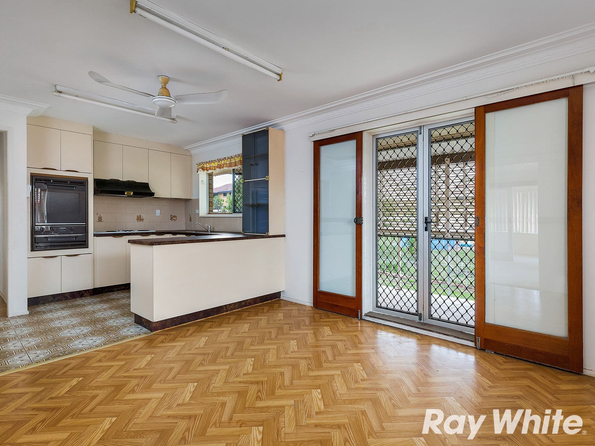 26 Fairlane Street, Chermside West QLD 4032, Chermside West - Thumbnail 6