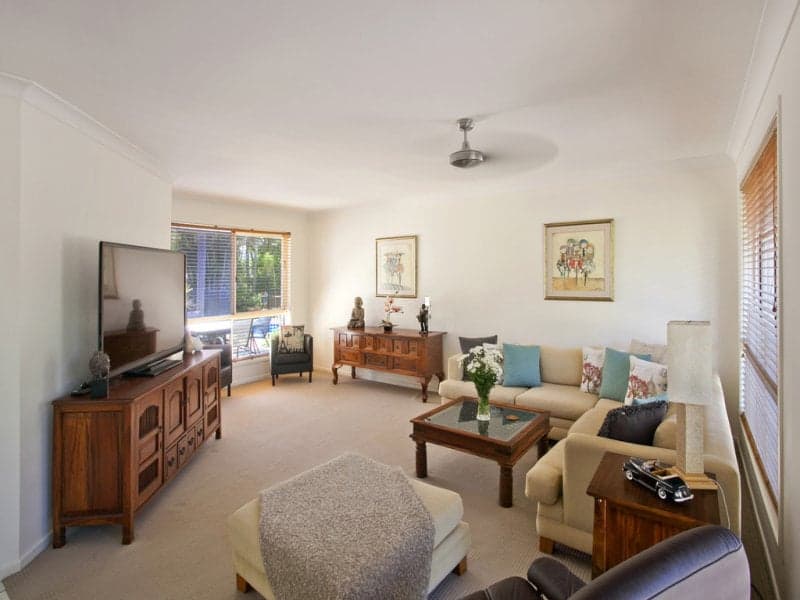 29 Wavecrest Drive, Castaways Beach - Thumbnail 7
