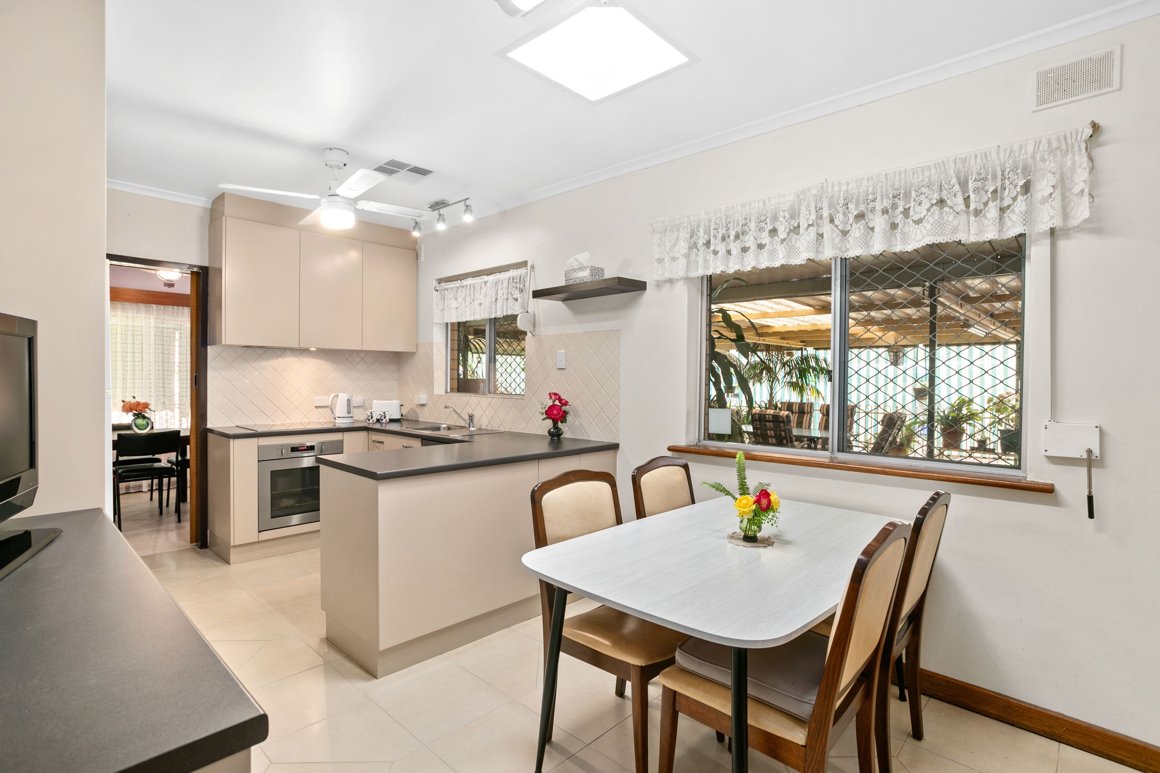30-32 Ameroo Avenue, Milang SA 5256, Milang - Thumbnail 7