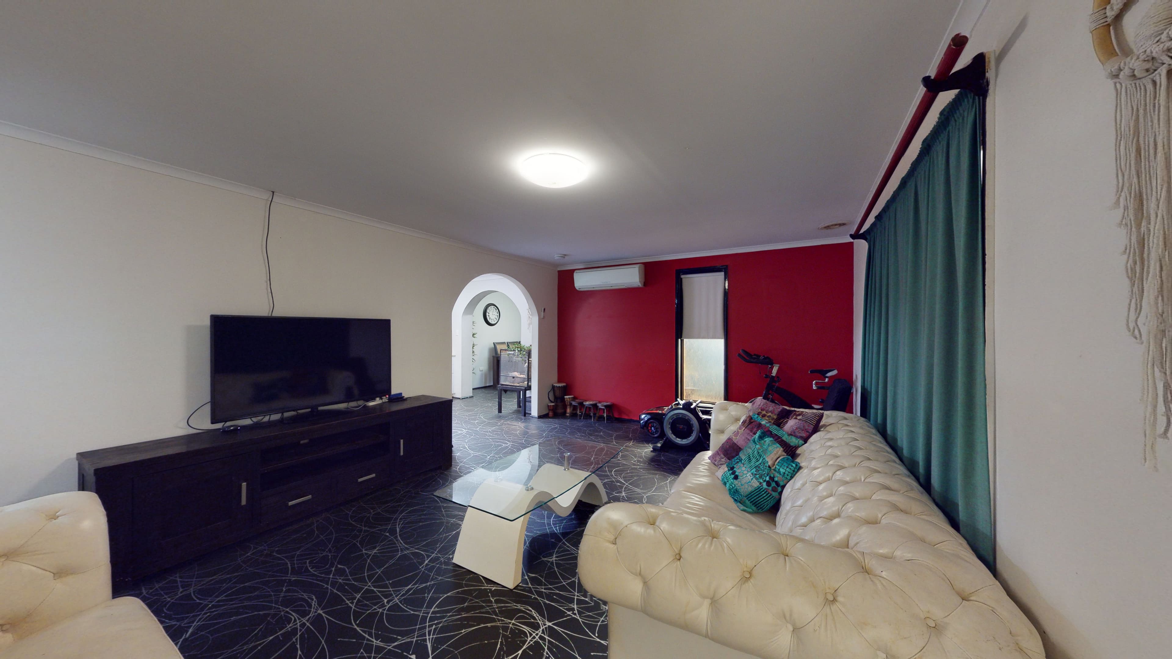 28 Oxley Circle, Dubbo NSW 2830, Dubbo - Thumbnail 2
