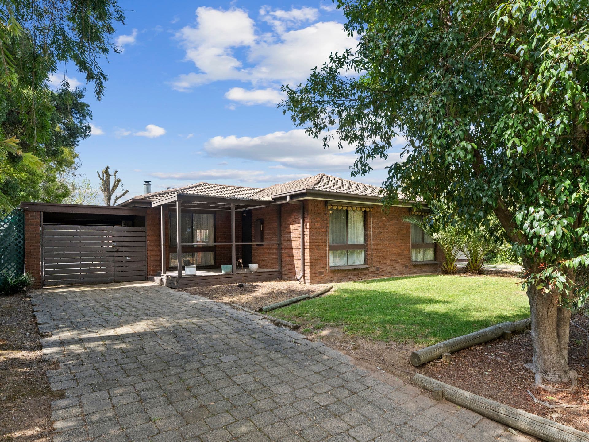 35 Barrington Street, Benalla VIC 3672, Benalla - Image 1
