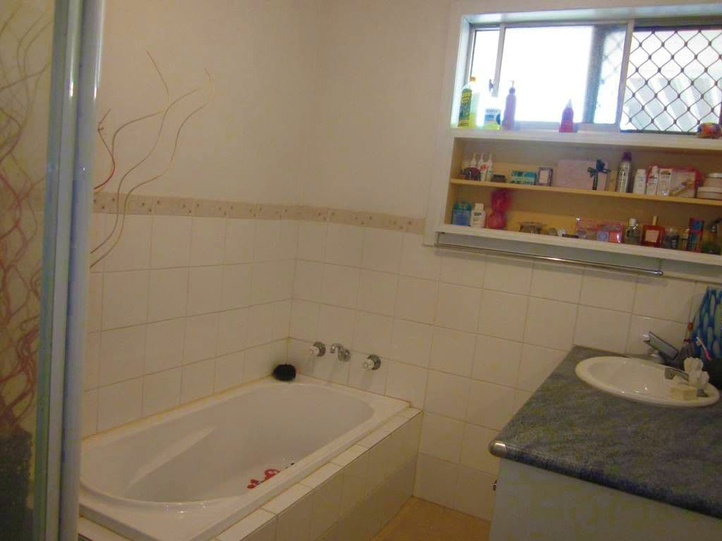 13 Goldsworthy Crescent, SPALDING WA 6530, Spalding - Thumbnail 7