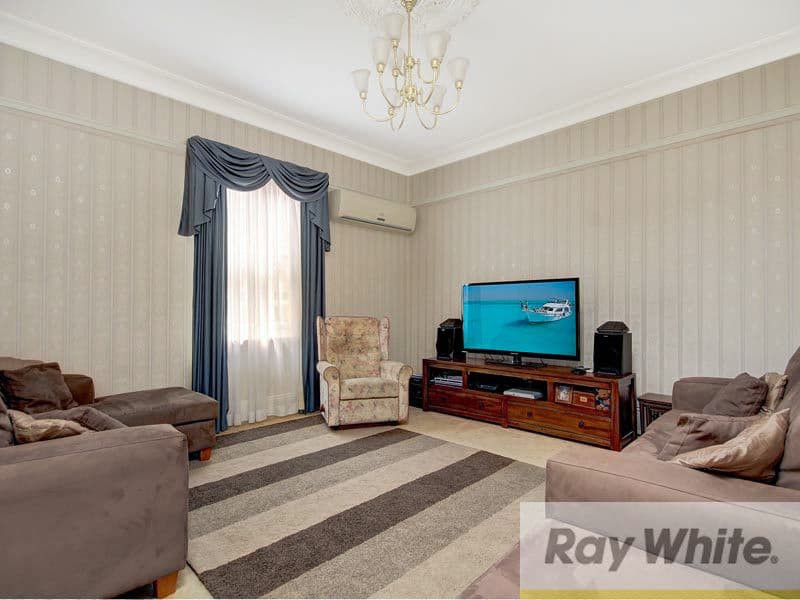 19 Gladstone Street, BEXLEY NSW 2207, Bexley - Thumbnail 2