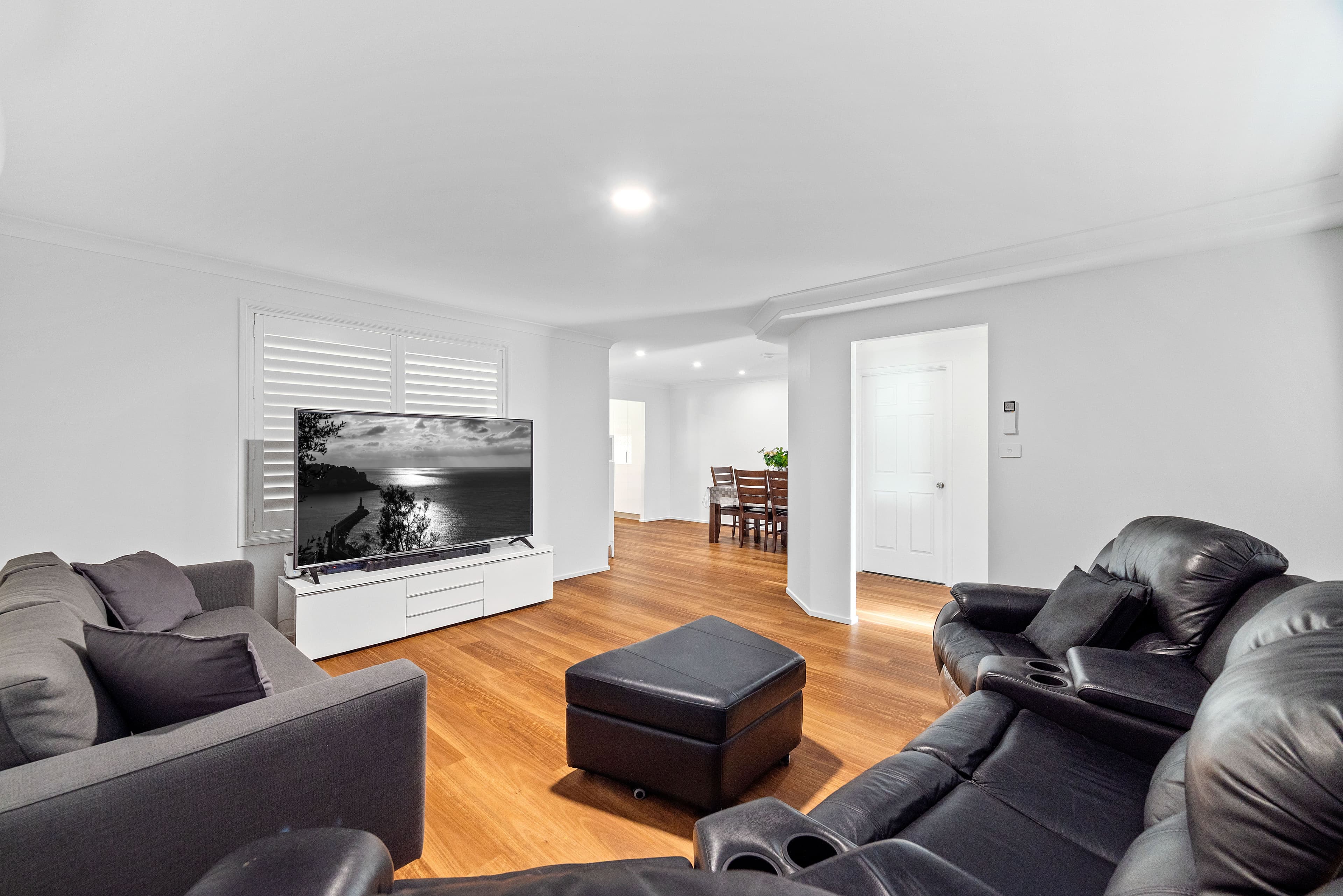 5 Kiora Court, Prestons NSW 2170, Prestons - Thumbnail 2
